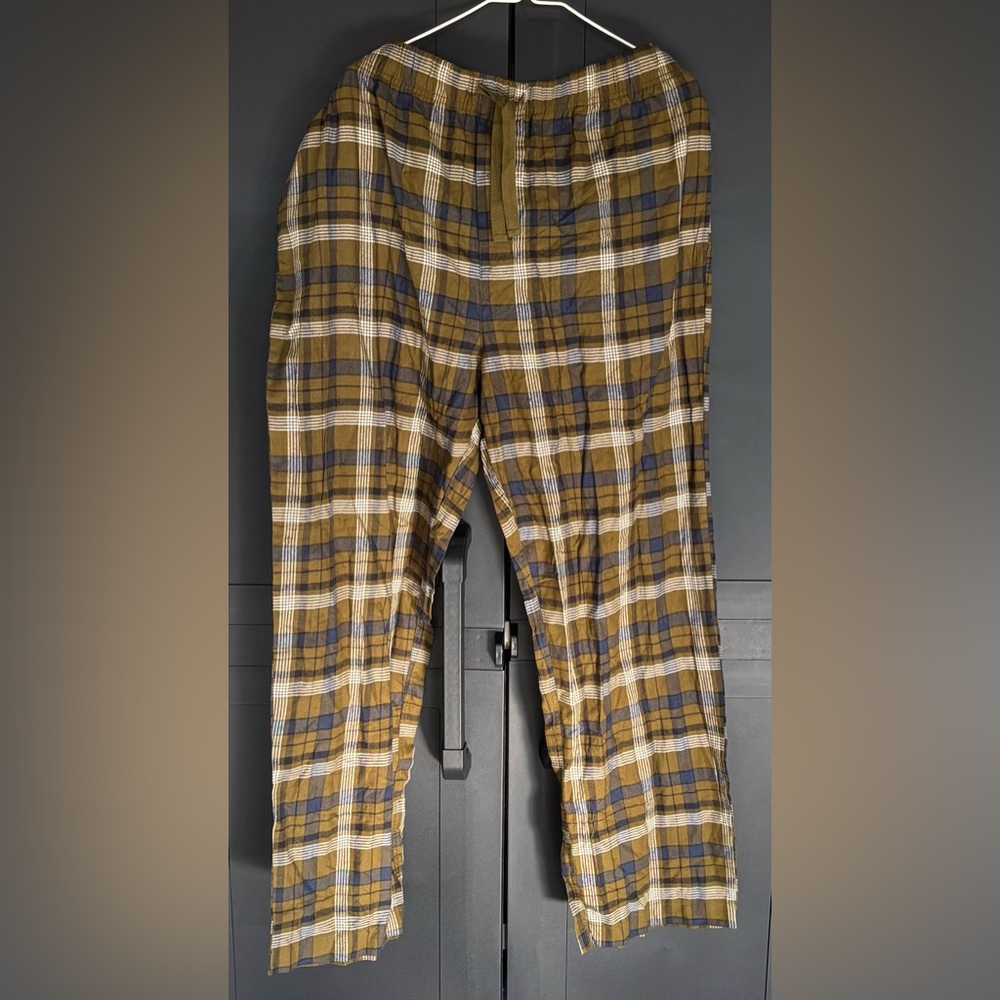 ⭐️ Goodfellow & Co Olive and White Plaid Kids Pajama Bottoms Size XL 40/42
